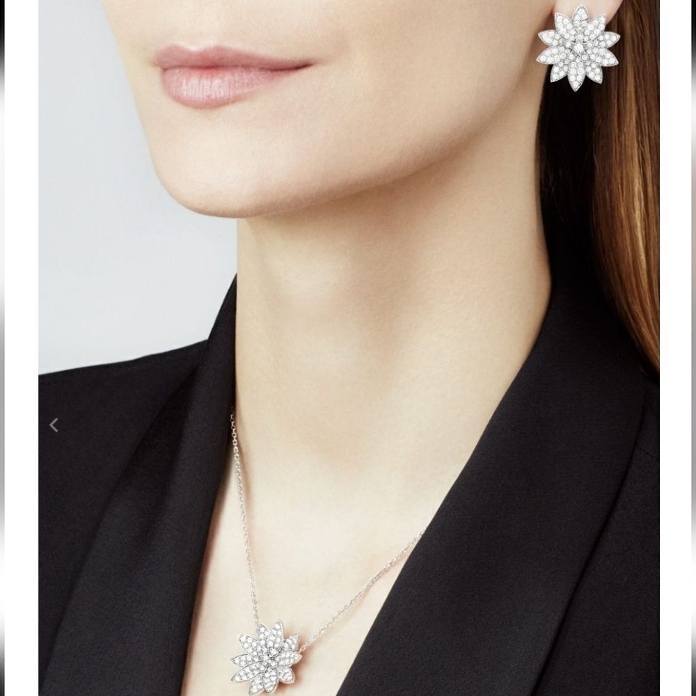 BRAND NEW SPARKLE*ALLURE FINE SILVER PLATE SET EARRINGS AND NECKLACE SET